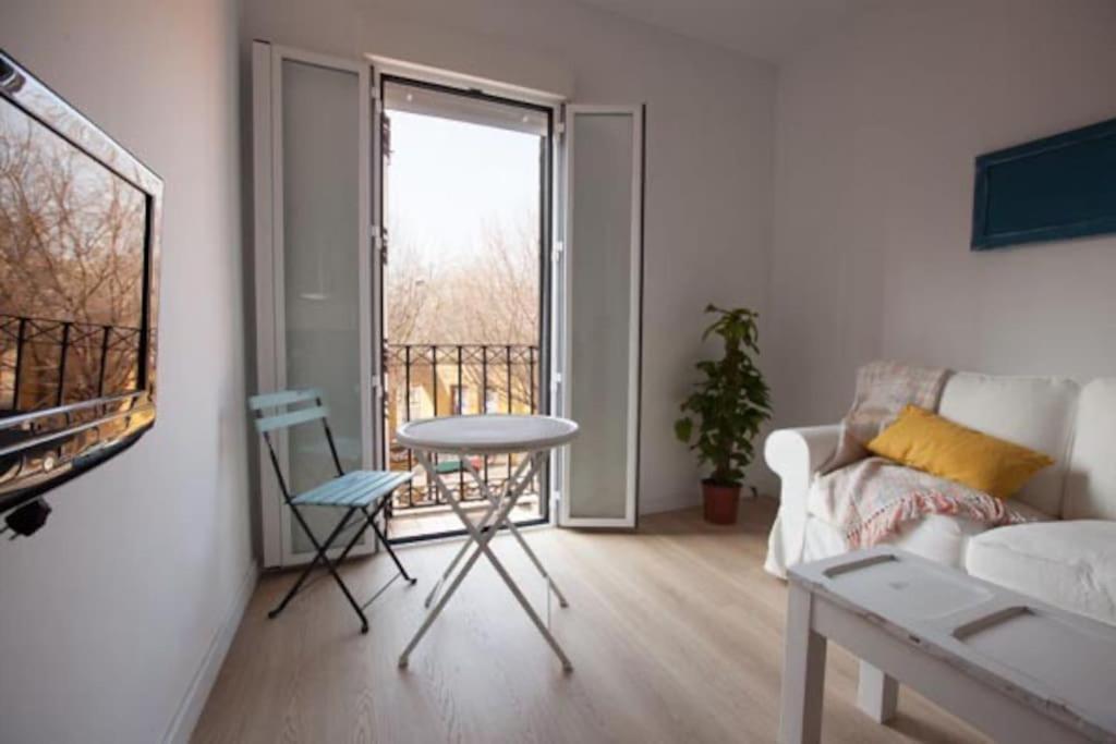 Casita De Las Puertas Centro Alameda Sevilla Bagian luar foto